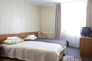 Гостевой дом Парк-Отель Балтик Спорт Светлогорск Стандартный двухместный номер с 2 отдельными кроватями-1